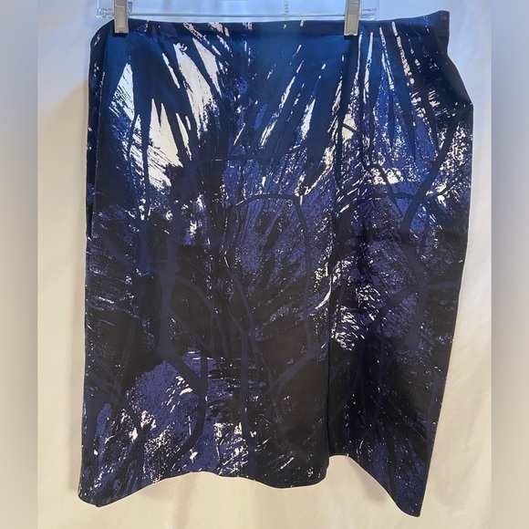 Tahari Skirt Midi Abstract Tropical White/Blue, Size 20 - Picture 3 of 14